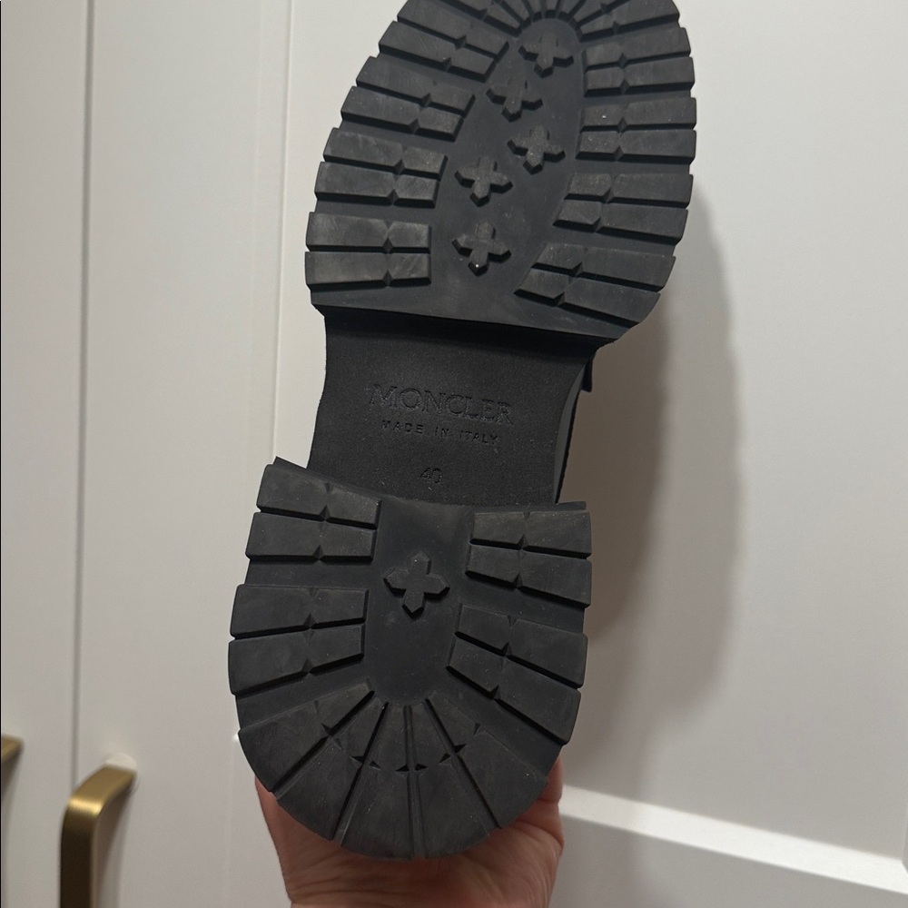 Moncler Women's Black Bell Loafers- Size 40 - Picture 5 of 7